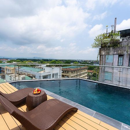 Dragon Hue Hotel Экстерьер фото