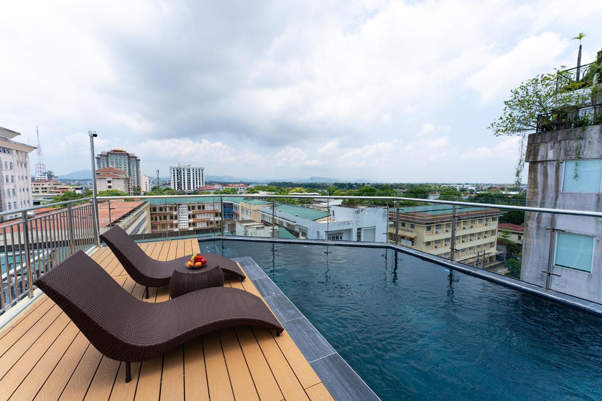Dragon Hue Hotel Экстерьер фото
